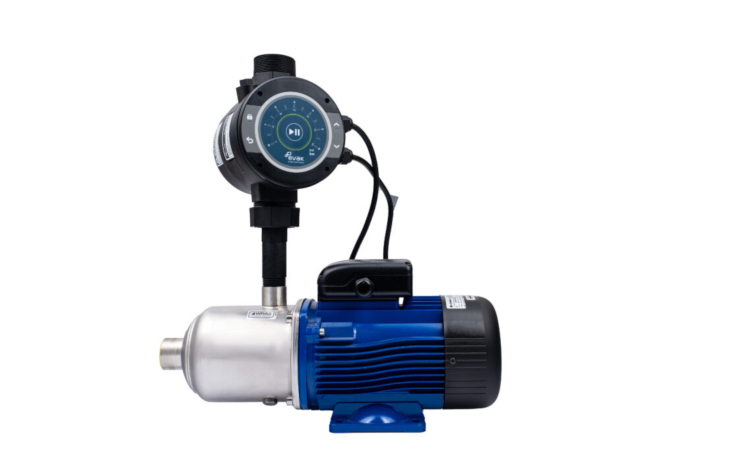 pump controller with a built-in inverter and pressure tank